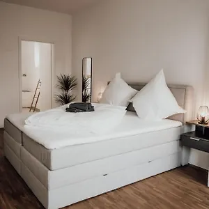  Apartment Jama - Modern&bright, Terrasse, Freies Parken, Wlan, Grosse Gruppen #1